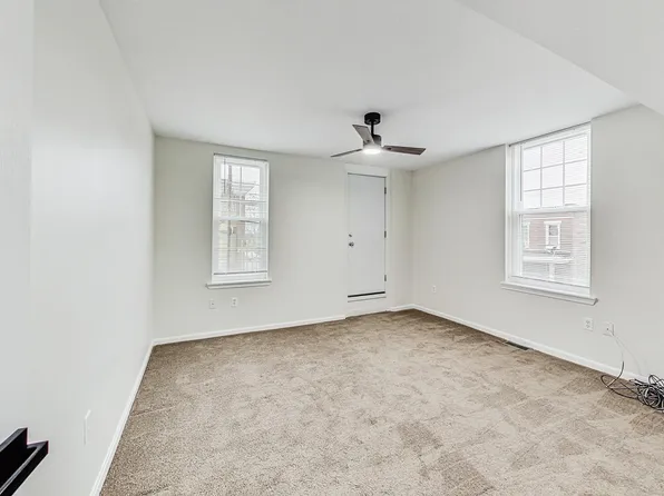 3001 McElderry St, Baltimore, MD 21205