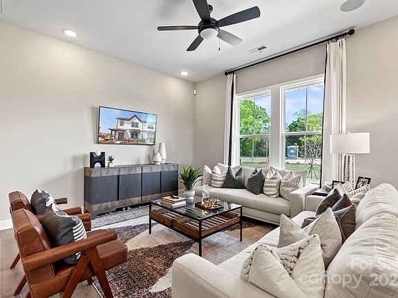 5th image of 5834 Coulee Ln