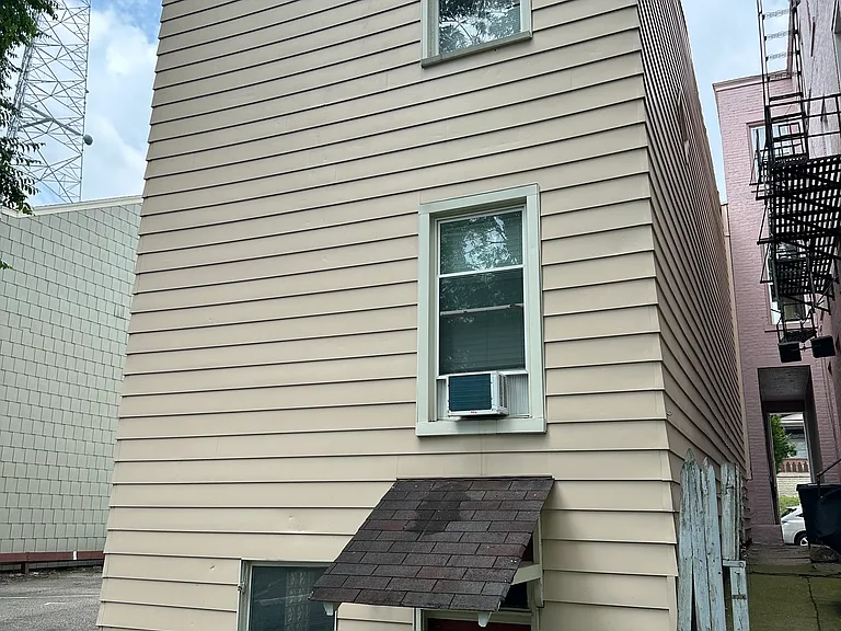 2316 Wheeler St #2 — Photo 21