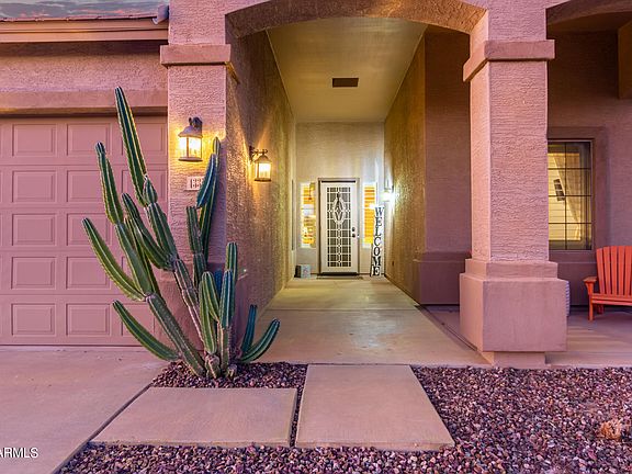 4th image of 43350 W DESERT FAIRWAYS Drive