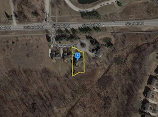 3961 Ridgemonte Ct, Oakland Twp, MI 48306