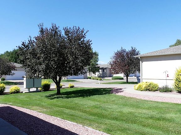 4th image of 450 S Soaring Eagle Dr