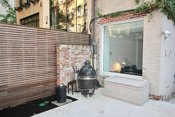 Rented by One New York Realty Inc | media 3