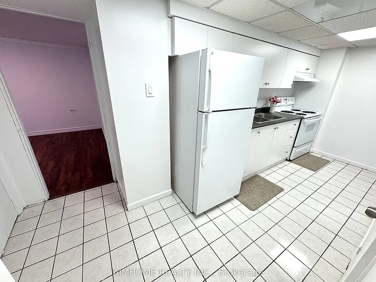 18 Rockport Cres S #BASEMENT — Photo 21
