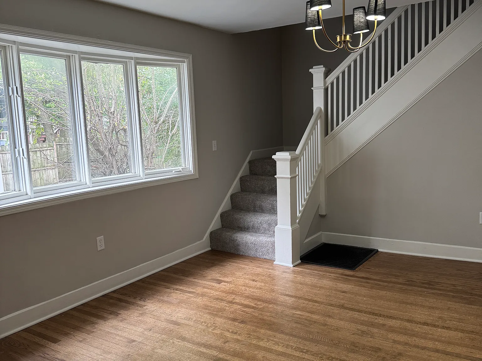 3822 N Park Ave — Photo 4