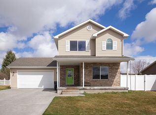 2920 Simon St, Idaho Falls, ID 83402