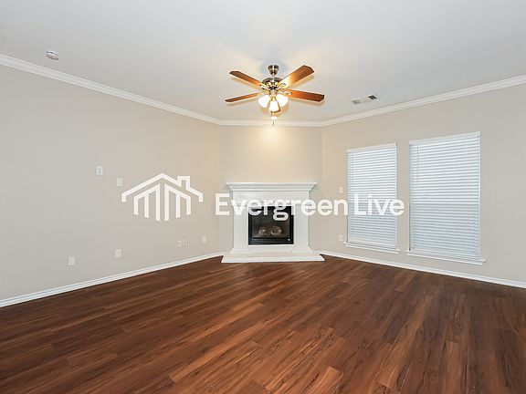 3rd image of 6520 Payton Dr