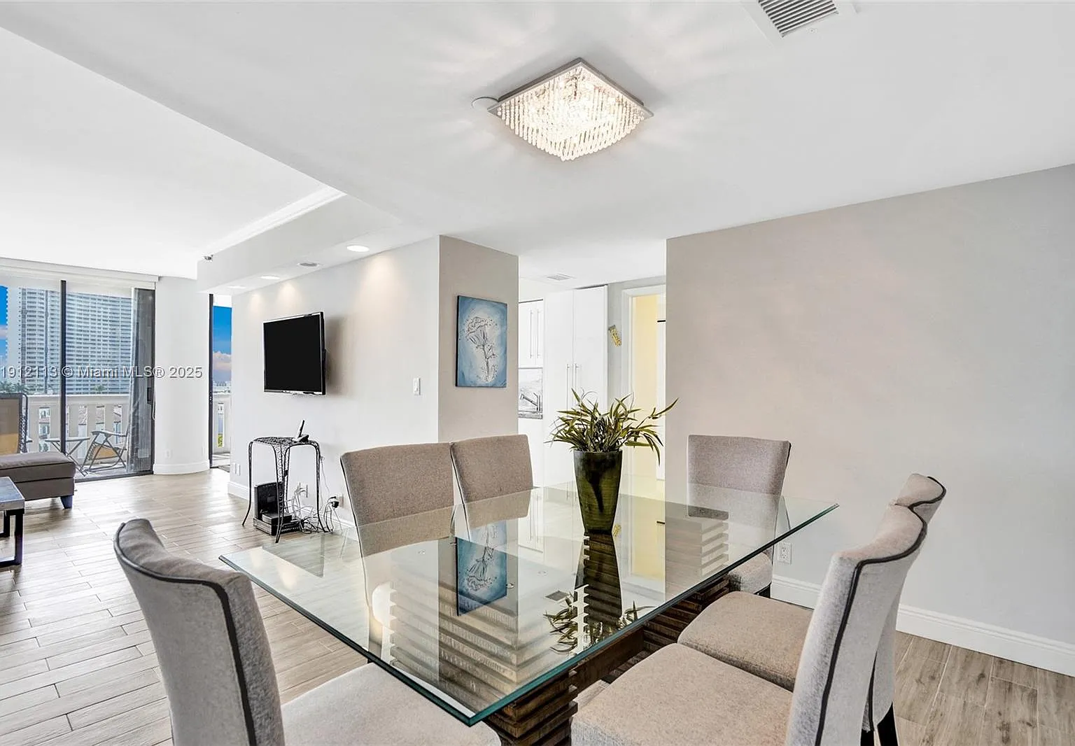 3000 Isl Blvd Williams Is — Photo 2
