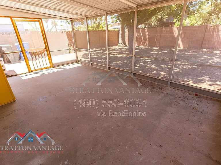 4826 E Avalon Dr — Photo 27