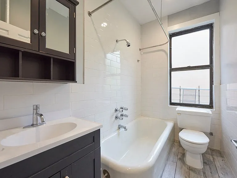 3660 Waldo Ave #6C — Photo 4
