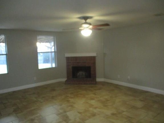 2nd image of 4317 Silverthorne Dr