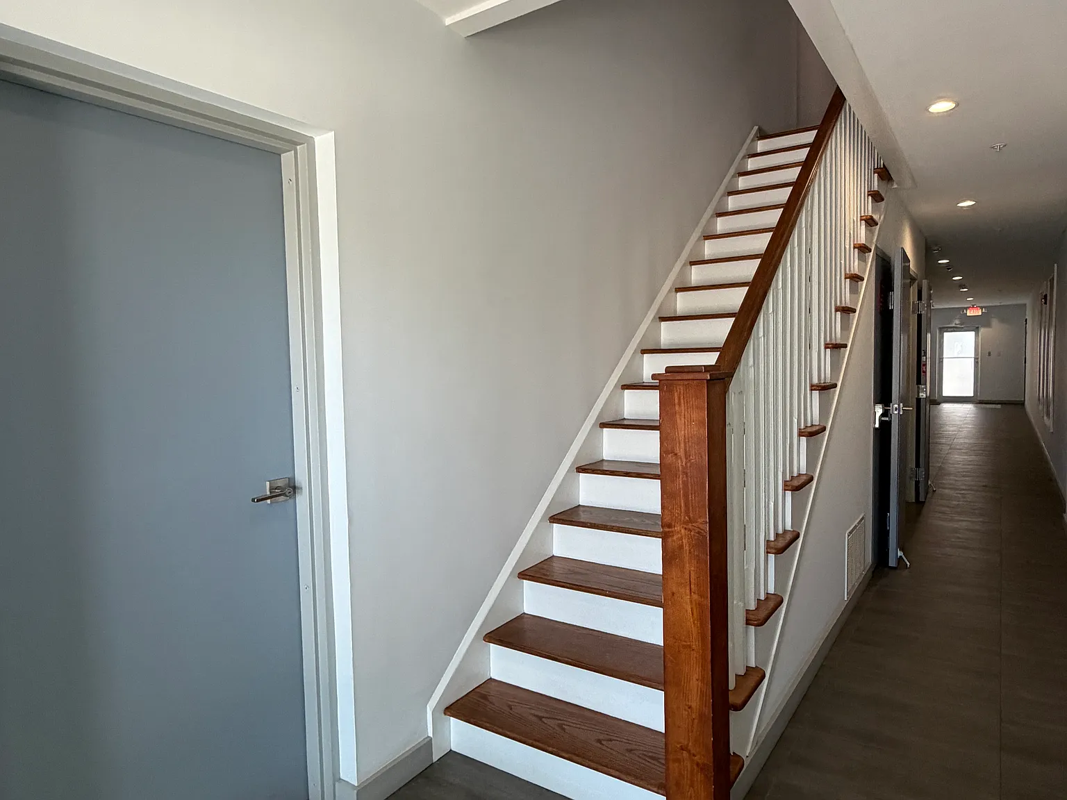1 bed, 640 sqft, $1,895 — Photo 3