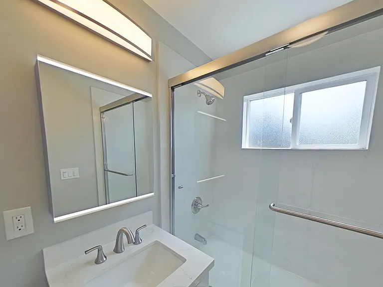 4190 Byron St #4190D — Photo 10