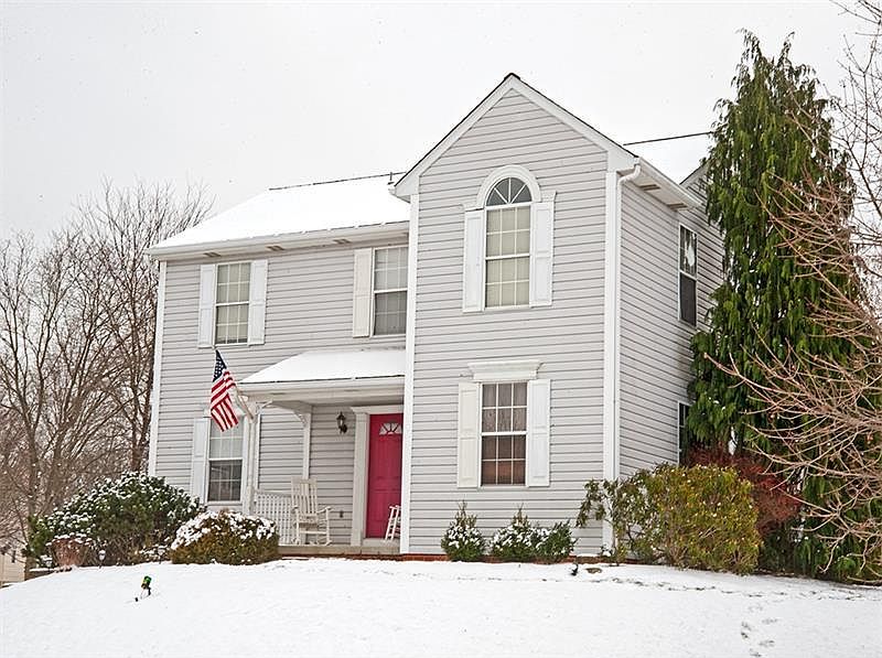1st image of 113 Bayberry Ln