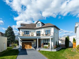 31 Seaside Ct, Margate, NJ 08402