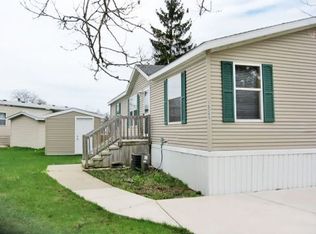 16241 Charlemagne Ave, Clinton Township, MI 48038