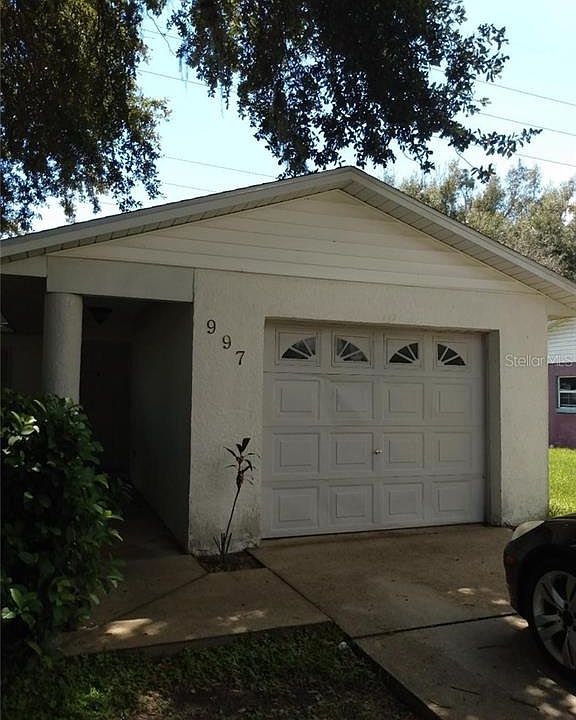 1st image of 997 Whisper Oak Dr