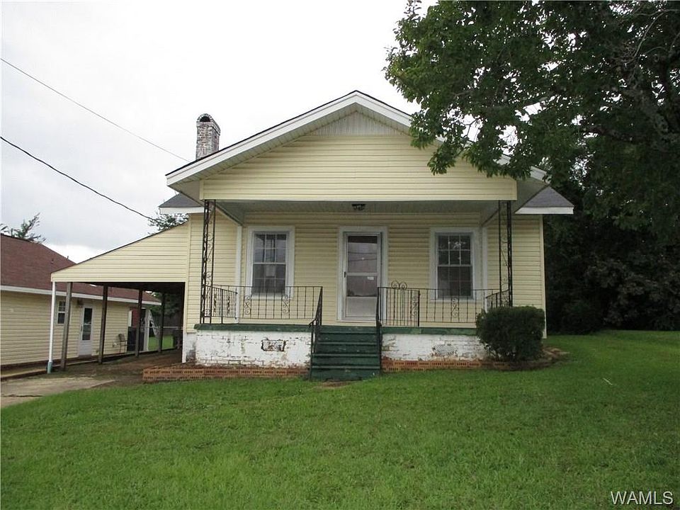 1st image of 310 26th Ave E