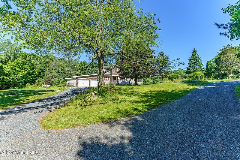 5th image of 97 Stuffle Street