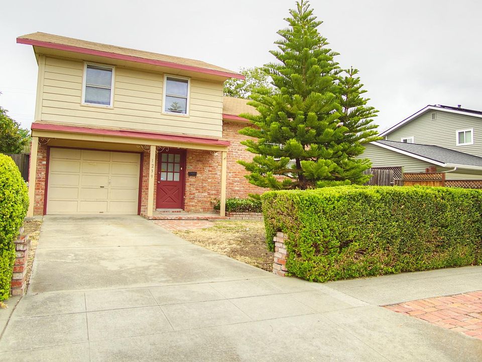 1st image of 1239 Burkette Dr