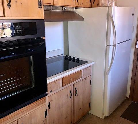 5th image of 307 W York Dr