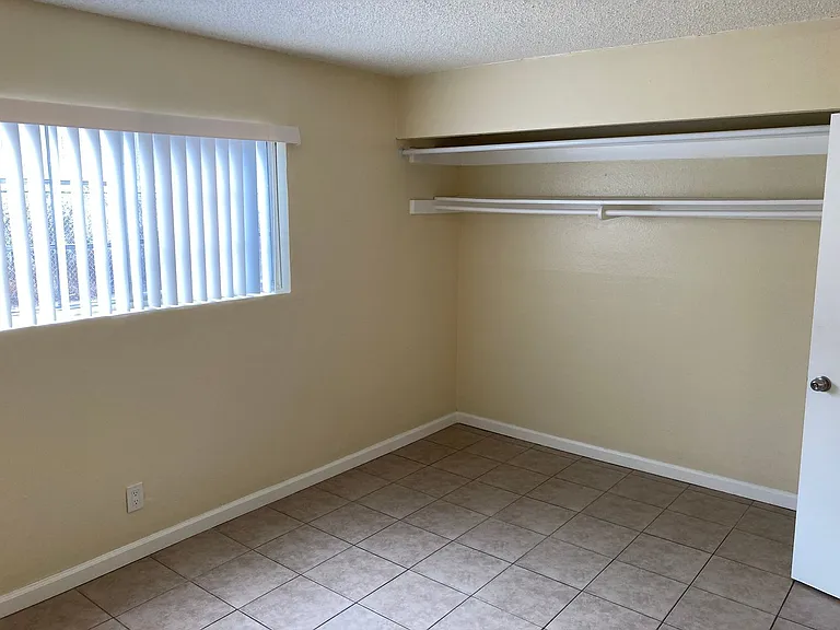 52nd Street Apartments — Photo 30