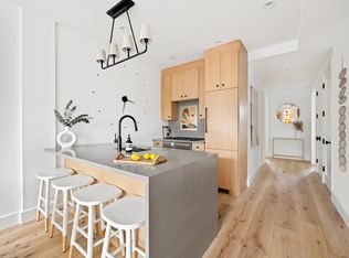 103 President St APT 3, Brooklyn, NY 11231