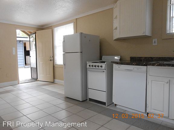 4th image of 2540 1/2 Mayer St