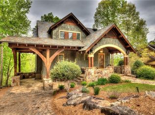 111 Button Bush Trl, Six Mile, SC 29682