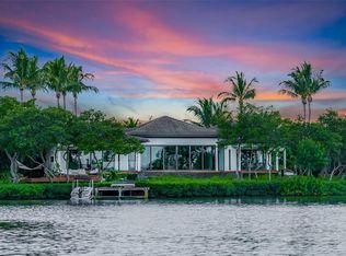 8017 Marina Isles Ln, Holmes Beach, FL 34217