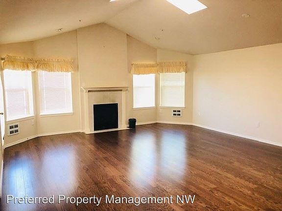 2nd image of 5801 200th St SW APT 304