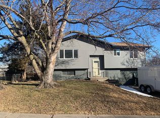 116 Brentwood Ave, Hickman, NE 68372
