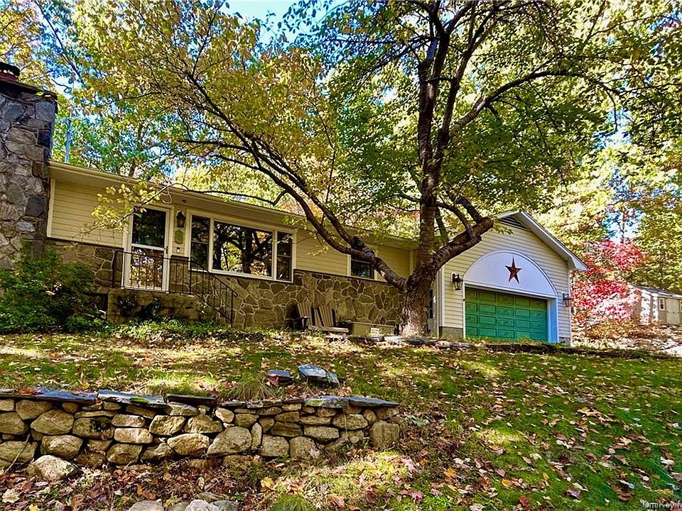 157 Johnsontown Road, Sloatsburg, NY 10974 Zillow