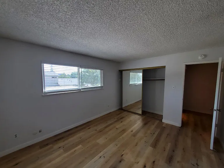 8915 Salmon Falls Dr #C — Photo 15