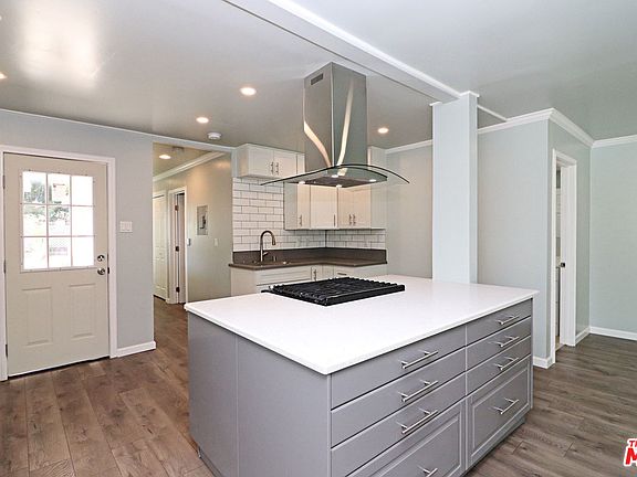 3rd image of 1134 W 228th St