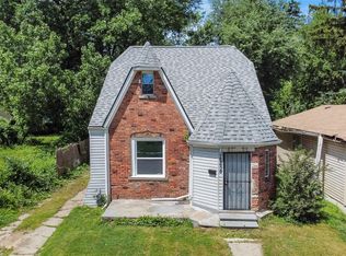 15835 Westbrook St, Detroit, MI 48223