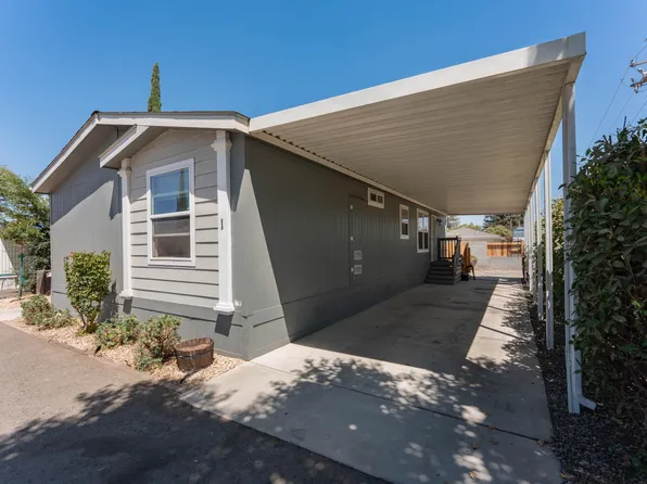 415 N Akers Street #1, Visalia, CA 93291
