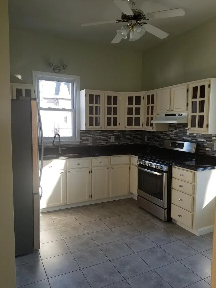 60 Ridge St — Photo 1