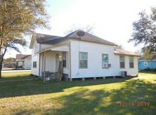 419 Bernardo St, Matagorda, TX 77457
