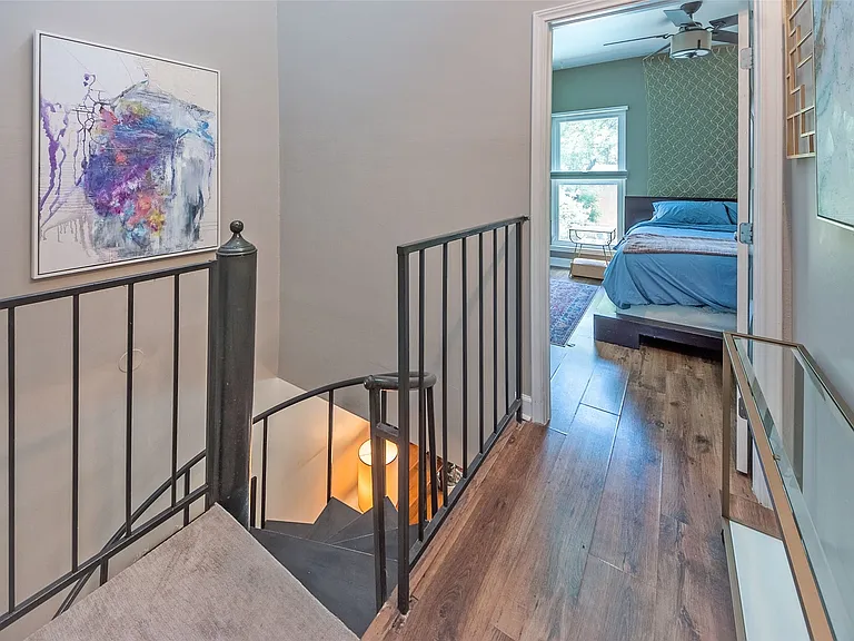 5701 Gaston Ave #8 — Photo 23