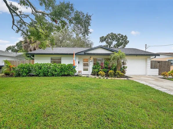 681 72nd Ave N, Saint Petersburg, FL 33702