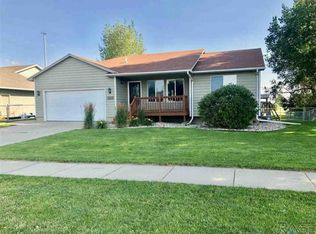 501 Tiger St, Harrisburg, SD 57032