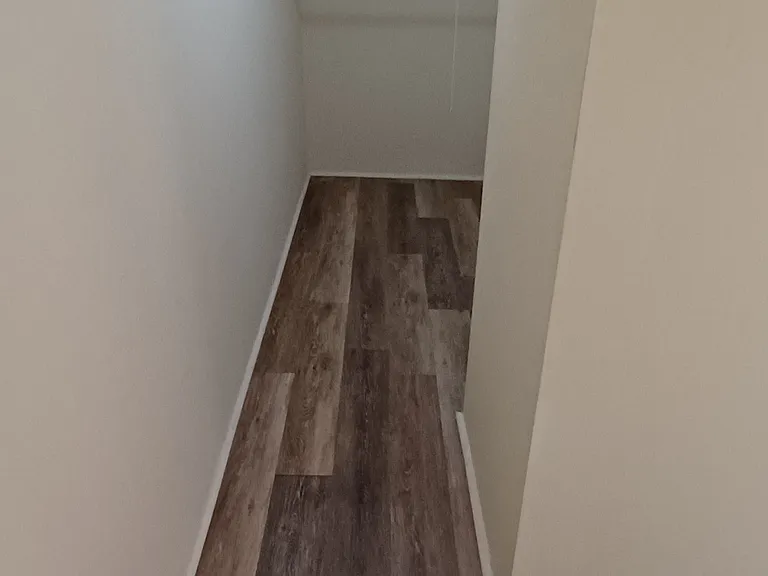 125 S 13th St #B — Photo 16