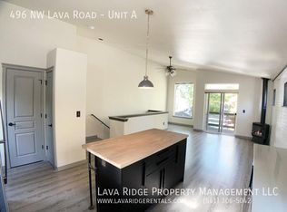 496 NW Lava Rd #A, Bend, OR 97703