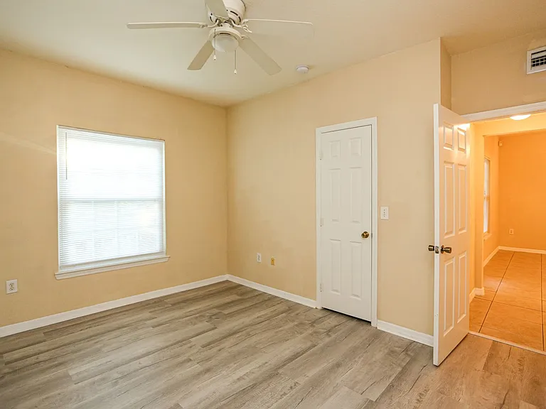 23640 Walden Center Dr #207 — Photo 19
