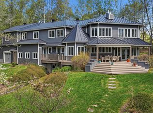 40 Chemin McDougall Valley, Eaton, QC J0B 2C0
