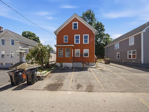 2nd image of 13 Hilton St