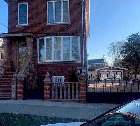 2nd image of 2230 Woodhull Ave