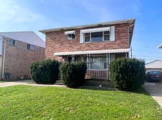 540 E 208th St #Upp, Cleveland, OH 44119