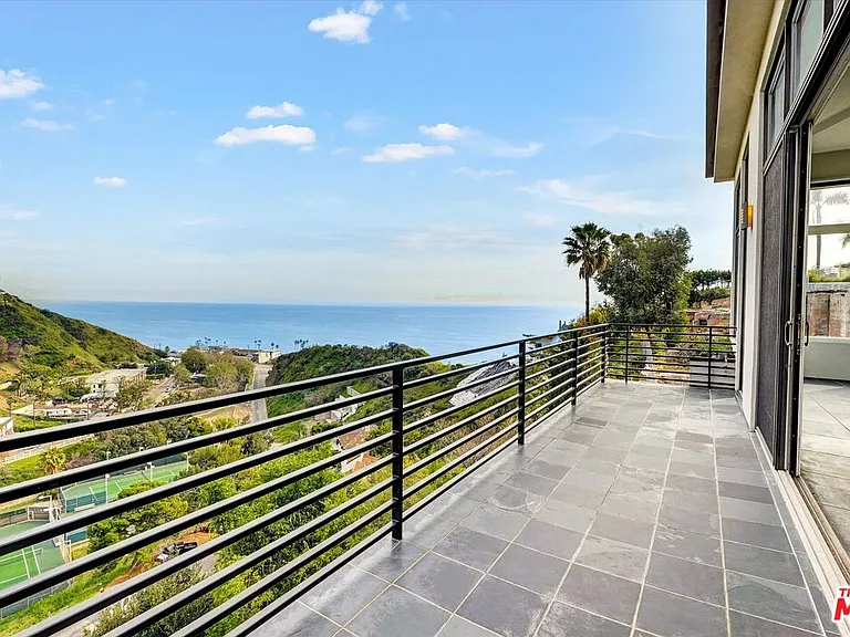 3850 Rambla Orienta — Photo 12